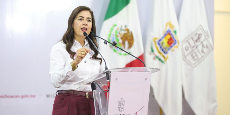 “No se dejen engañar con promesa de plazas automáticas”: Gabriela Molina