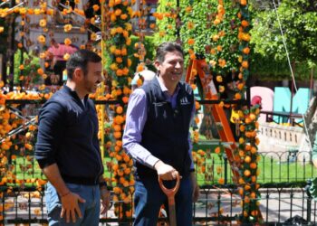 Morelia se viste de colores y olores del cempasúchil