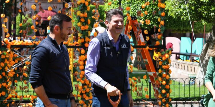 Morelia se viste de colores y olores del cempasúchil