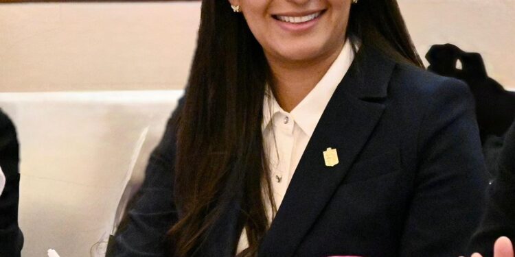 Megaobra vial de salida a Pátzcuaro, con 54 % de avance: Rogelio Zarazúa