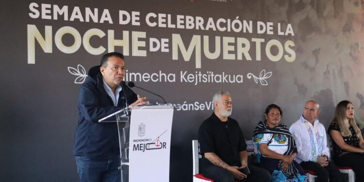 Entrega Gobierno estatal casi 4 mdp a municipios y comunidades para Noche de Muertos
