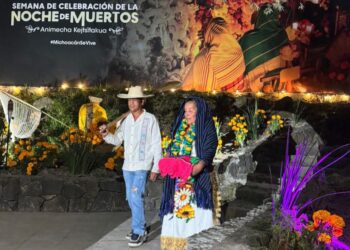 Se alistan comunidades de la ribera del lago de Pátzcuaro para Noche de Muertos