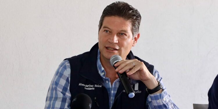 Refrenda Alfonso Martínez, respeto a la libertad de expresión