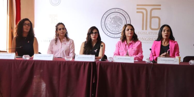 Se suma Congreso del Estado a jornadas para la lucha contra el cáncer de mama; realizan curso-taller de autoexploración
