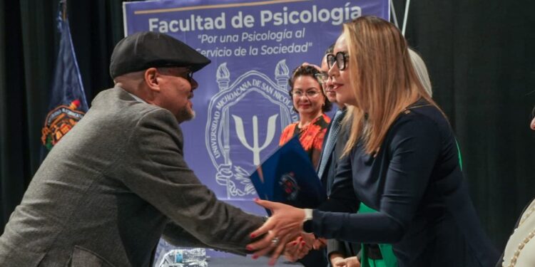 Congreso Internacional de Psicología, reafirma el compromiso de la UMSNH con el bienestar colectivo: Yarabí Ávila
