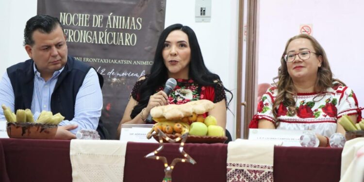 Invita Adriana Campos Huirache a vivir la Noche de Animas en el municipio de Erongarícuaro