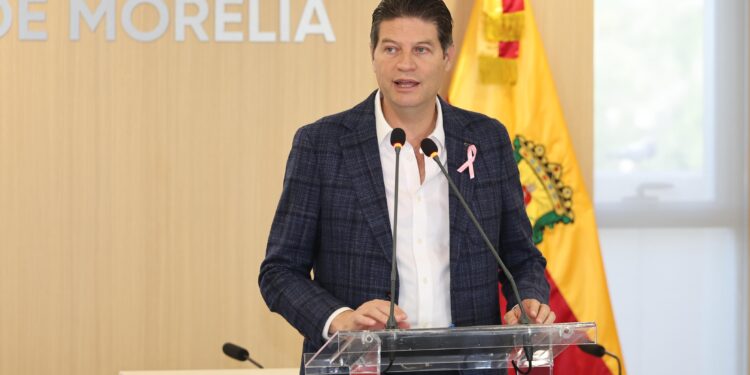 Las mujeres en Morelia no están solas: Alfonso Martínez