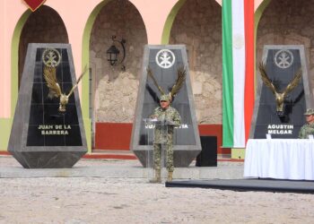 Concluyen conscritos y mujeres voluntarias del Servicio Militar Nacional su adiestramiento en Morelia