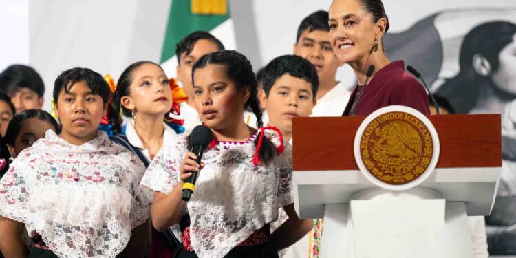 PRESIDENTA INVITA A LA FIESTA DE CULTURAS COMUNITARIAS 2025. YOLTLAJTOLI: VOCES VIVAS EL PRÓXIMO 22 DE NOVIEMBRE EN EL ZÓCALO