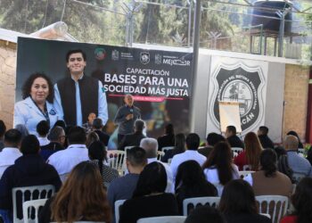 Se prepara personal penitenciario para un mejor desempeño laboral