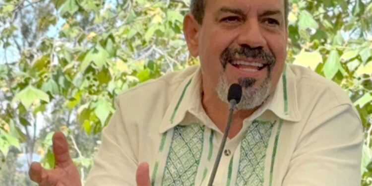 Secma impulsará la sostenibilidad del agave mezcal en colaboración con Oaxaca