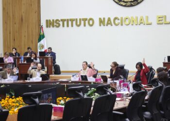 Resuelve INE 128 Procedimientos Ordinarios Sancionadores