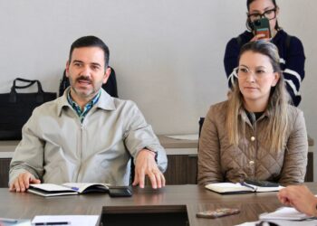 Reconoce Alfonso Martínez vigencia y papel de los contadores públicos