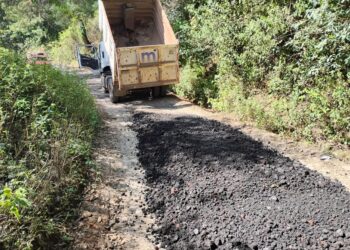 Gobierno de Morelia continúa rehabilitando caminos rurales
