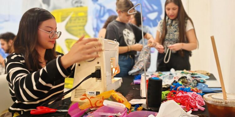 Continuará diálogo con el sector artístico para implementar el Plan Michoacán: Secum