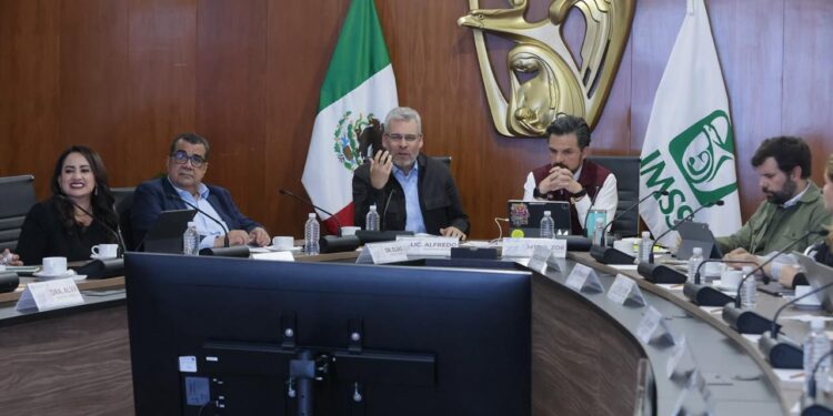 En 2026 inicia construcción del hospital de especialidades en Zitácuaro: Bedolla