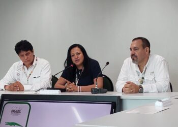 En Brasil, Secma presenta proyecto de cocodrilario ecoturístico en Lázaro Cárdenas