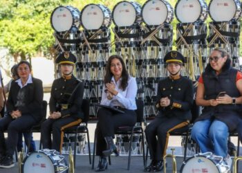 SEE fomenta la paz y valores cívicos con bandas de guerra
