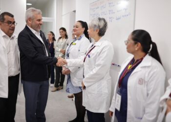 Asegura Bedolla cierre de año con pagos garantizados para salud y educación