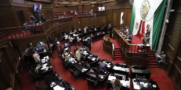 76 Legislatura define a los presidentes municipales como autoridades registrales y catastrales