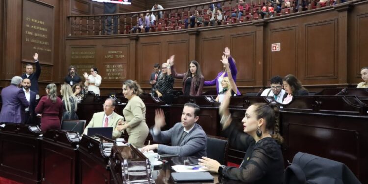 76 Legislatura define a los presidentes municipales como autoridades registrales y catastrales