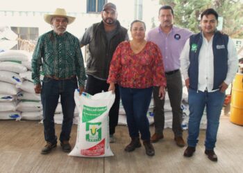 Saderm apoya a productores agrícolas con entrega de semillas