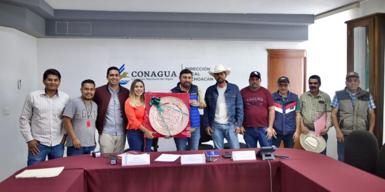 Avanza Proyecto Hídrico para Huaniqueo gracias a las Gestiones de Dayana Pérez Mendoza