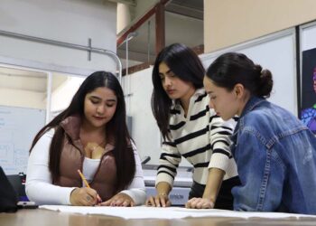 Universidad Tecnológica de Morelia realiza colecta invernal para apoyar a adultos mayores