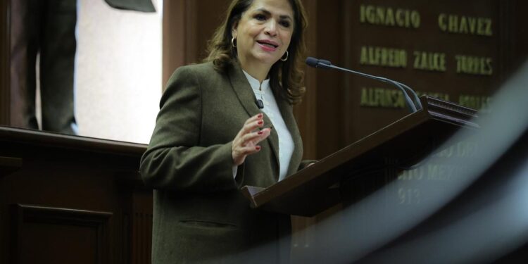 Fabiola Alanís: Congreso garantizará recursos para fortalecer educación, mejorar planteles y atender a las juventudes en Presupuesto 2026