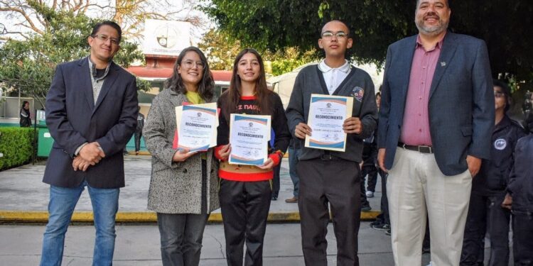 Alumno de la PREFECO “Melchor Ocampo” gana medalla de plata en la Olimpiada Mexicana de Matemáticas