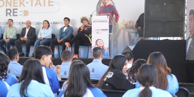 Acerca FGE foro de ciberseguridad a juventudes de COBAEM Yurécuaro con más de mil 200 participantes