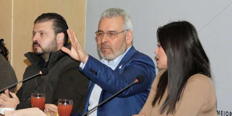 Bedolla defiende estrategia: menos homicidios, mismo estigma