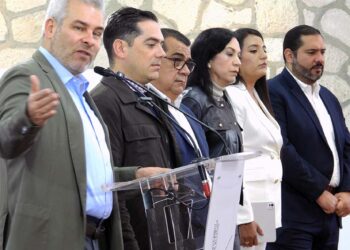 Bedolla asegura que existe trabajo permanente para evitar vandalismo de normalistas en Michoacán