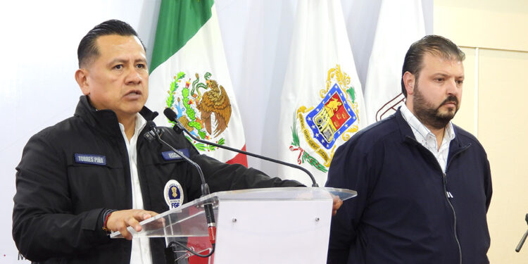 Fiscalía confirma cinco víctimas y la FGR atrae investigación por explosión en Coahuayana