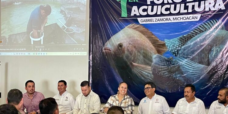 Compesca impulsa el desarrollo acuícola en Gabriel Zamora, con capacitación y tecnología
