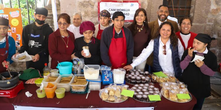 Gabriela Molina inauguró feria de estudiantes con discapacidad