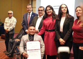 Con la entrega del Premio al Mérito, Michoacán avanza en la construcción de un entorno más inclusivo: SSM