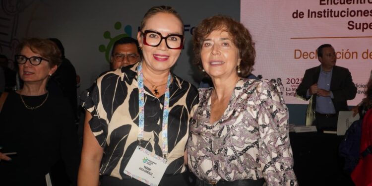 Yarabí Ávila asiste al InnovaFest Latam 2025; se refuerza vinculación entre la UMSNH y la SECIHTI