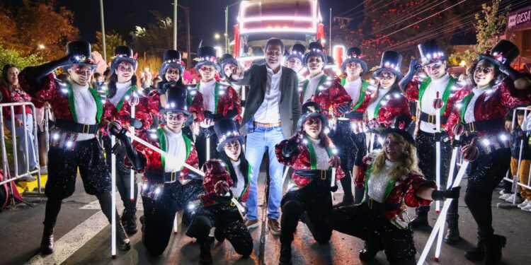 Más de 350 mil personas presenciaron la Caravana Coca-Cola