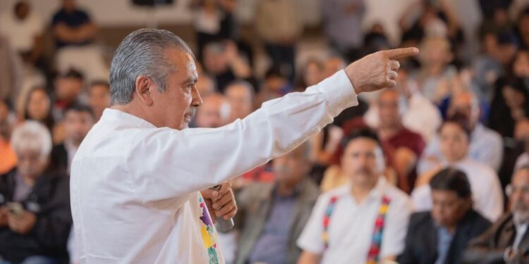 Sindicatos y organizaciones cierran filas con Morón por la recuperación de Michoacán