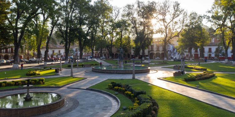 Sectur federal reconoce a Pátzcuaro como el mejor Pueblo Mágico de México