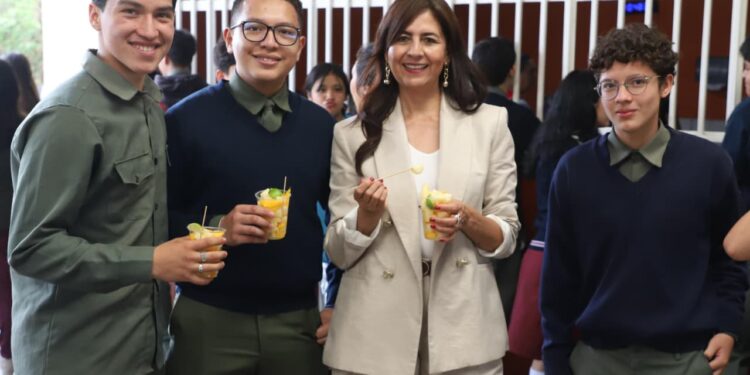 Llama Gabriela Molina a mantener hábitos saludables durante el receso escolar