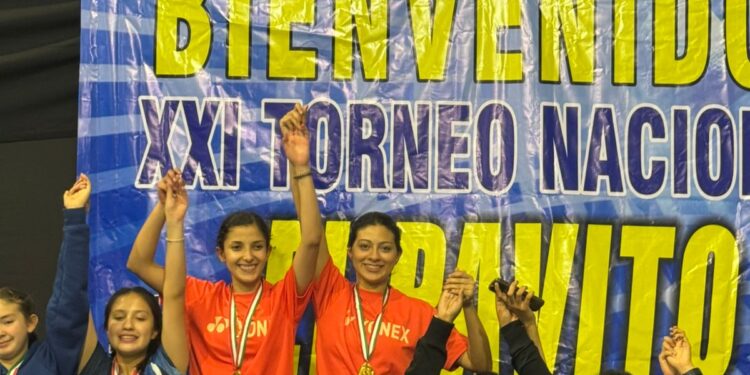 Deportistas nicolaitas arrasaron con medallas en justa nacional de bádminton