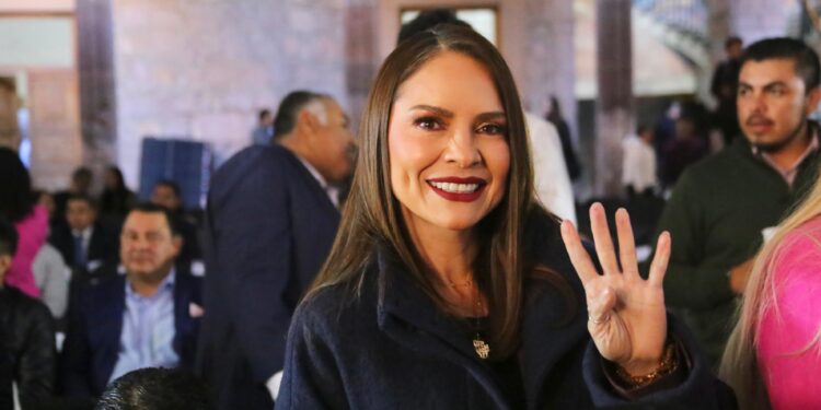 Respalda Nalleli Pedraza la reforma constitucional: “No más deuda en Michoacán”