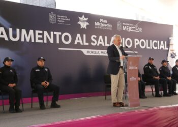 Anuncia Bedolla aumento salarial del 10% para la Guardia Civil