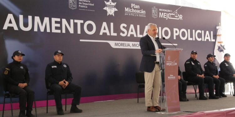 Anuncia Bedolla aumento salarial del 10% para la Guardia Civil