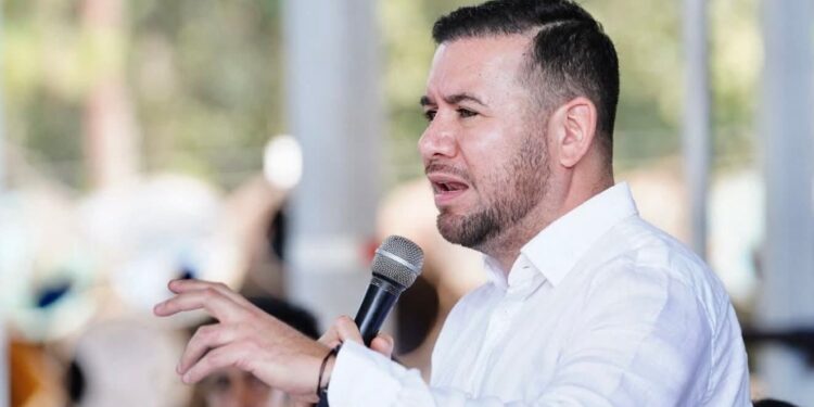 Aplaude Reyes Galindo visión de la Presidenta Sheinbaum construcción de una Universidad Rosario Castellanos en Múgica