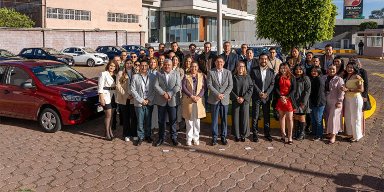 Reciben notificadores penales de Michoacán 13 vehículos utilitarios para labor con mayor eficiencia y seguridad