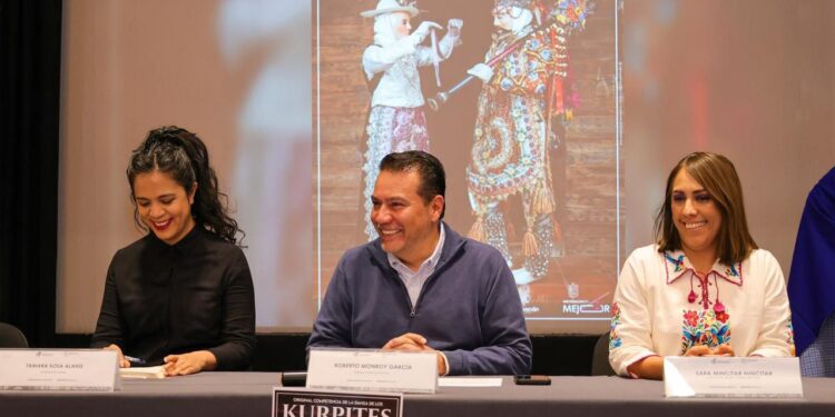 Vive este domingo la exhibición de ex danzantes de Kúrpites en Nuevo San Juan Parangaricutiro