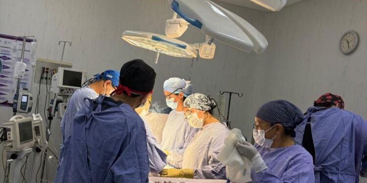 Donante de 43 años regala vida a cuatro personas: SSM